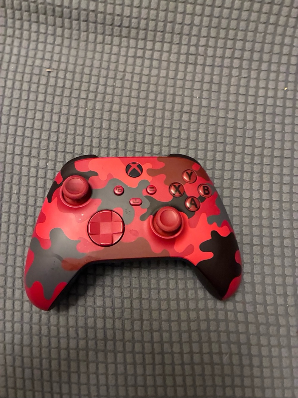 Xbox Wireless Controller - Red Camo Finish